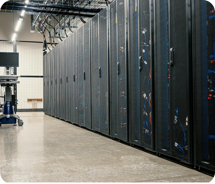 Infographic for Cloud Solutions, depicting servers and cloud connectivity.